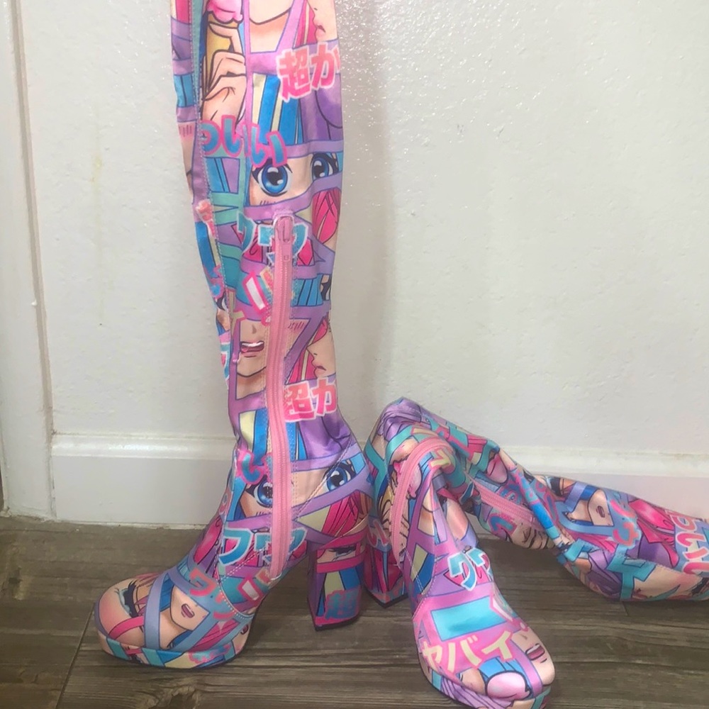 Sugar Thrillz comic scene cutie thigh highs